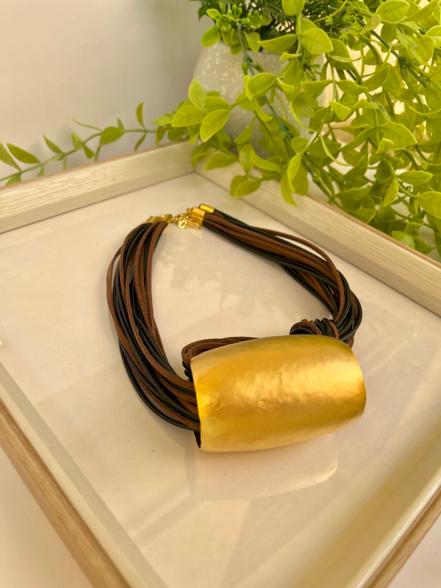 Zola necklace