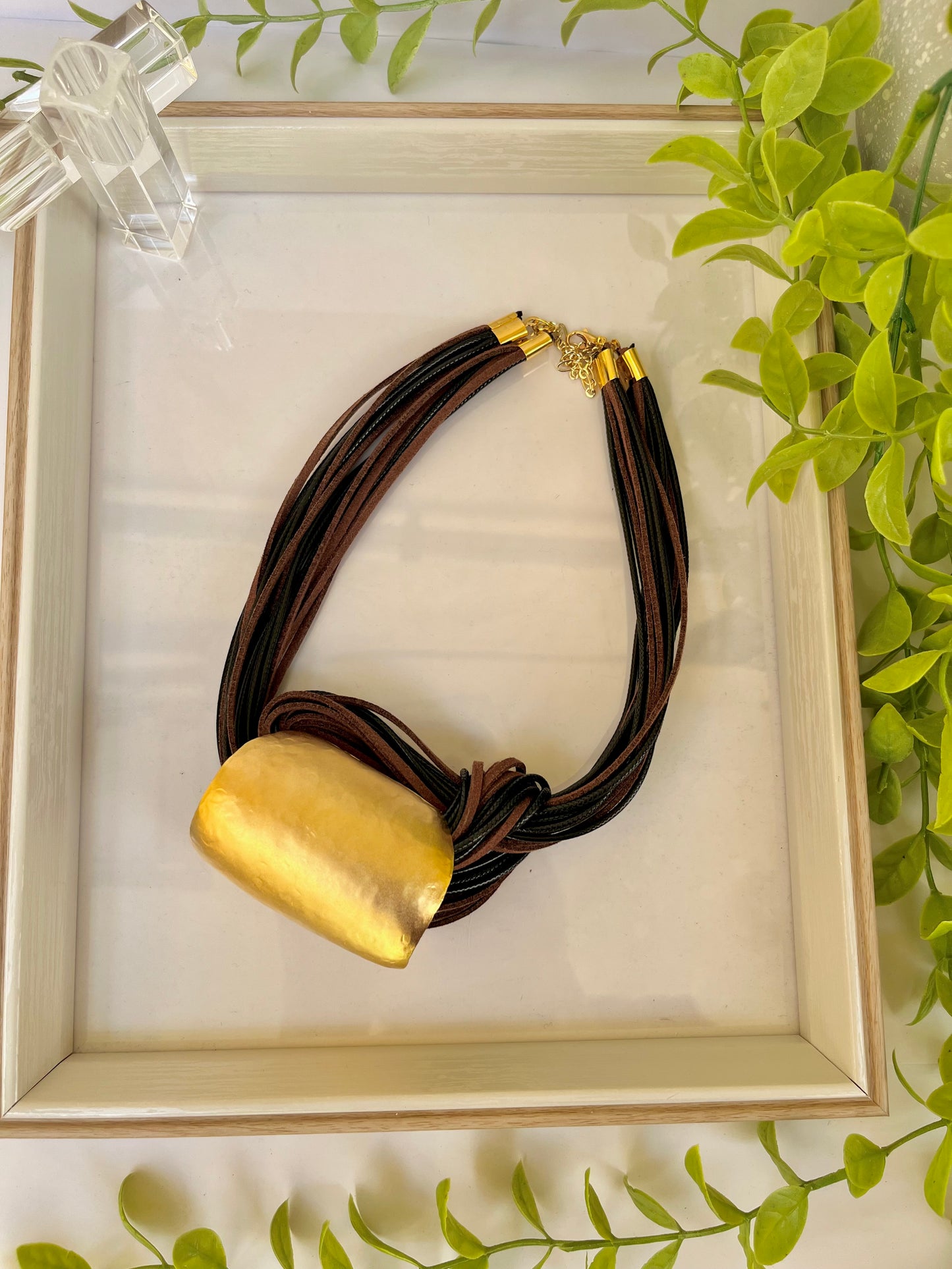 Zola necklace