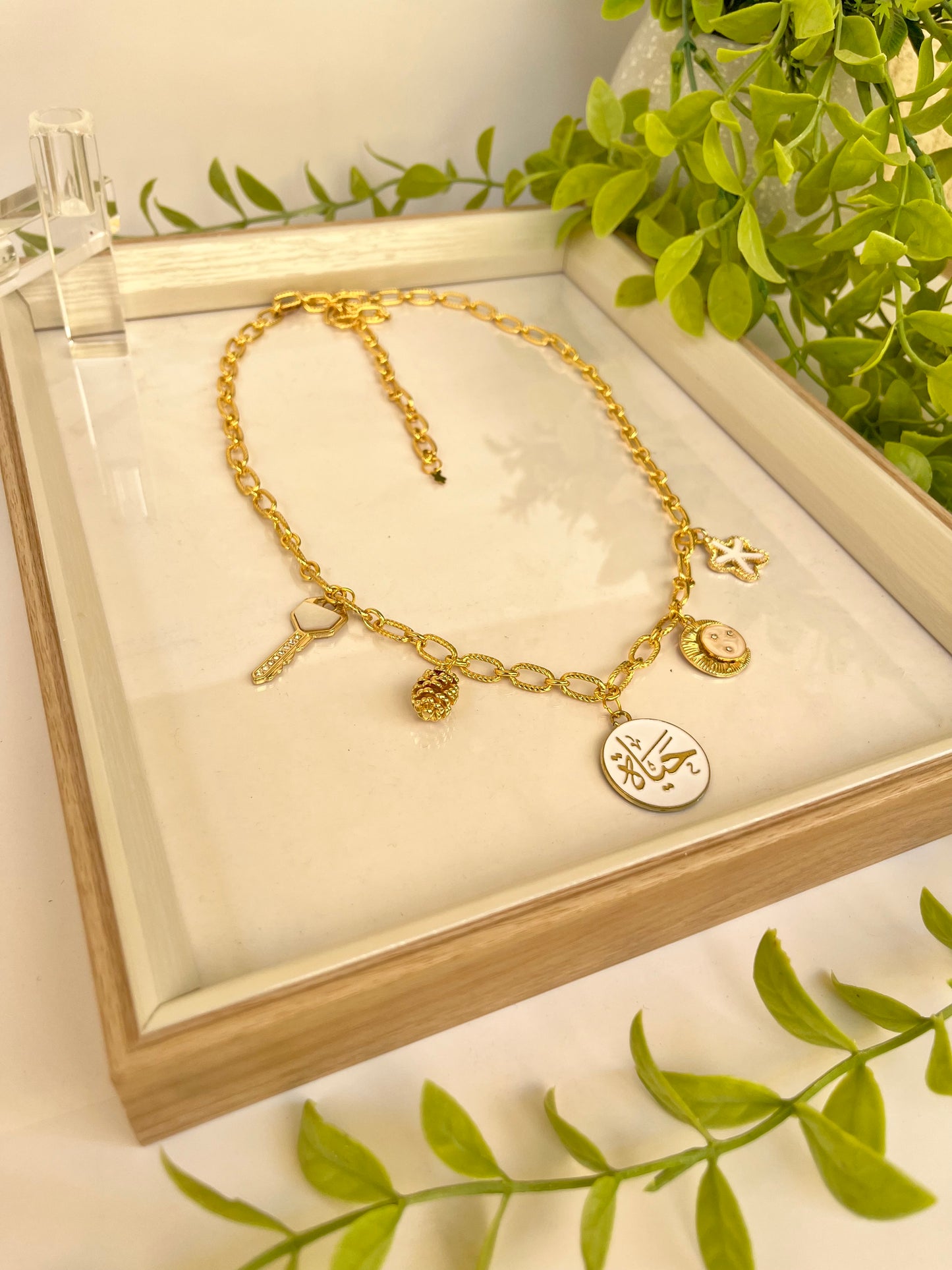 Hayat necklace