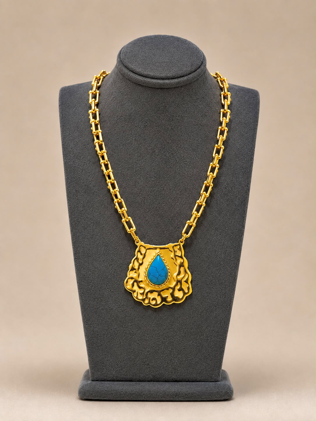 Pharaoh’s Tear Gold Pendant