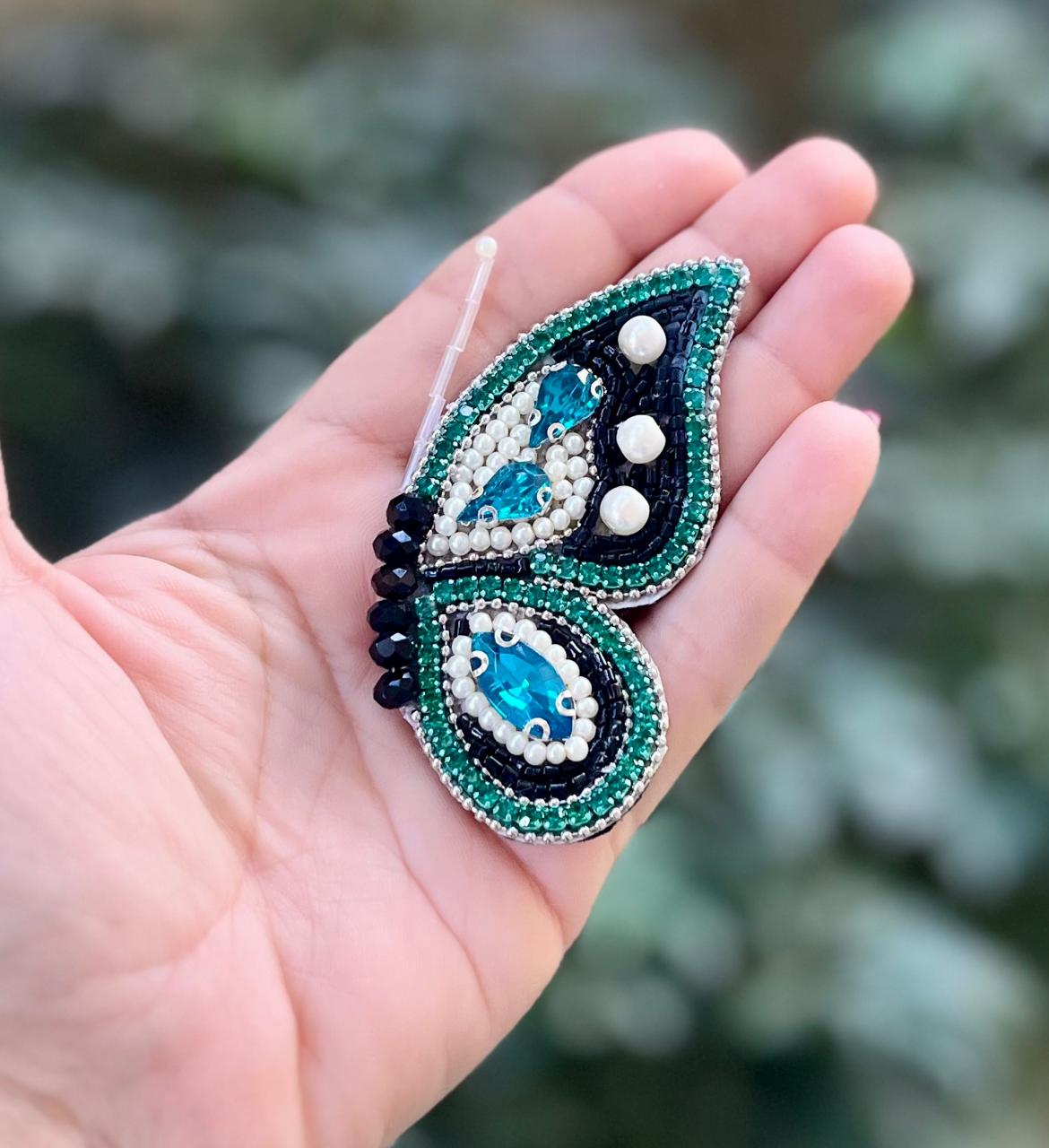 Emerald wings
