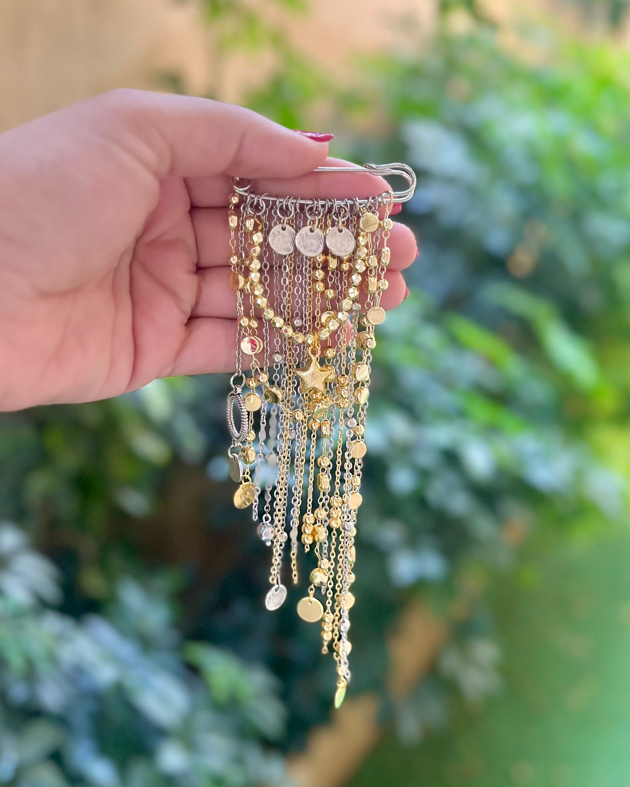 Luminary Chain Drizzle Pin