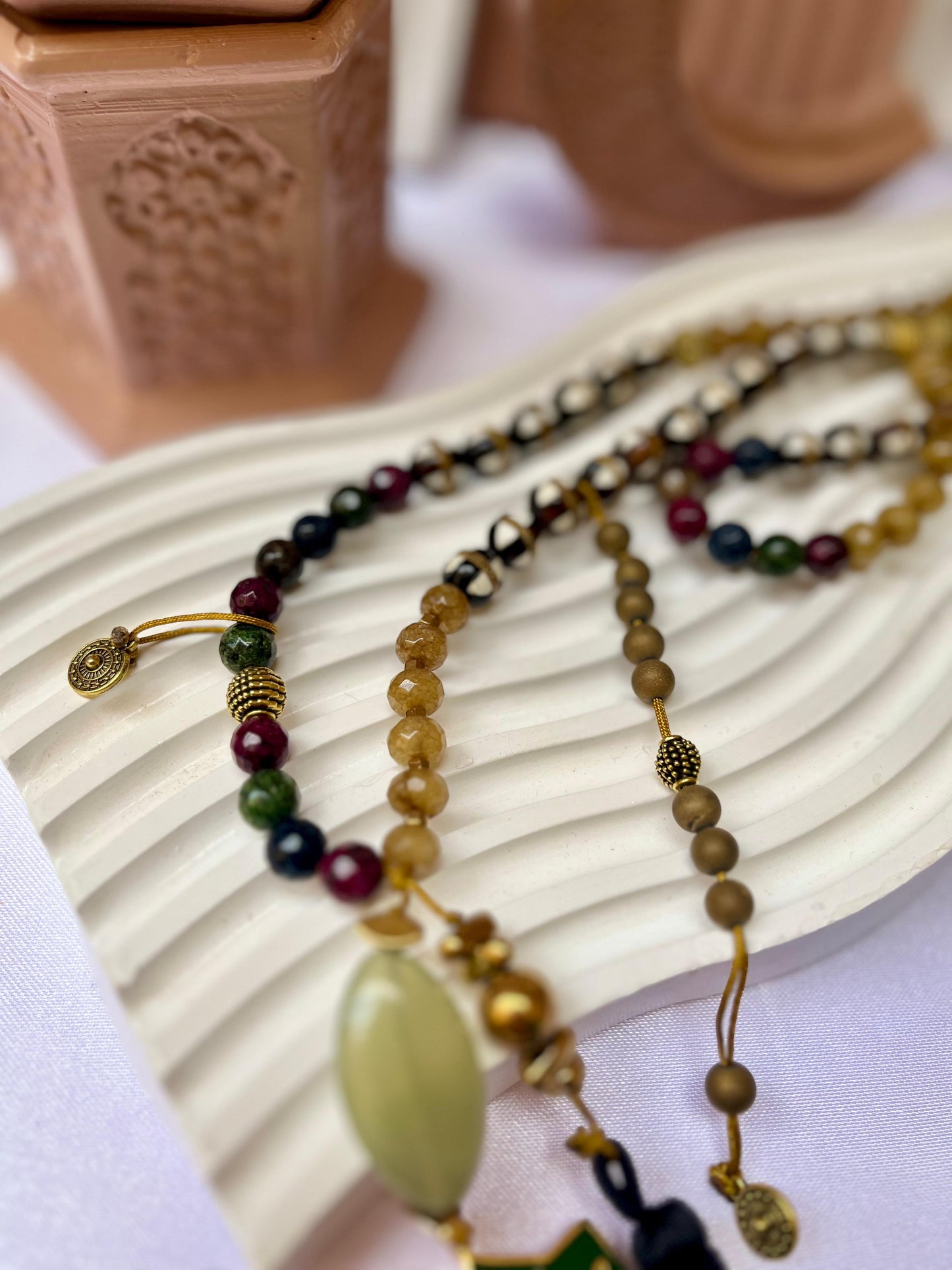 Gilded Blessings (بركات مُذهّبة)