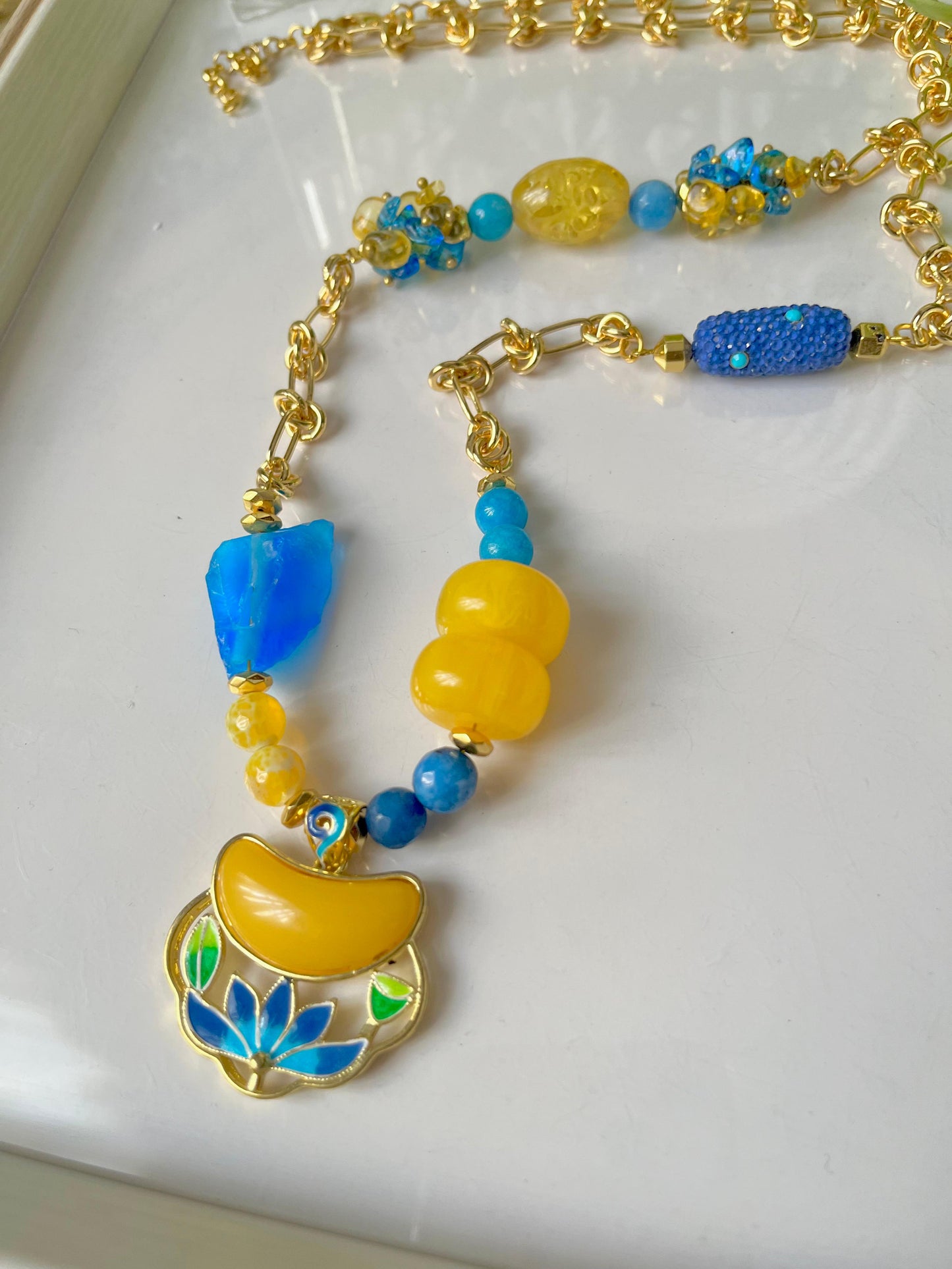 Secretes ( اسرار )