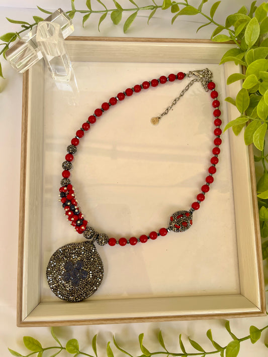 Alira necklace