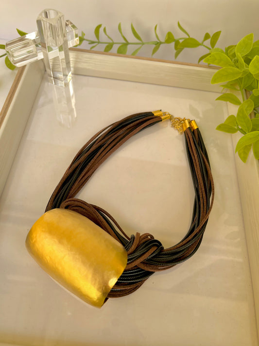Zola necklace