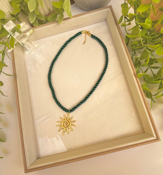 Green sunny rope
