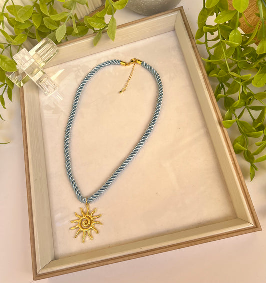 Light blue sun rope