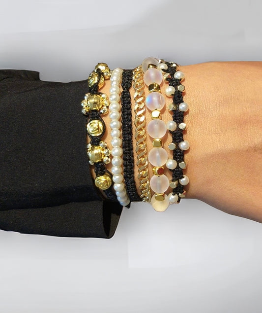 Multi layer bracelet gold