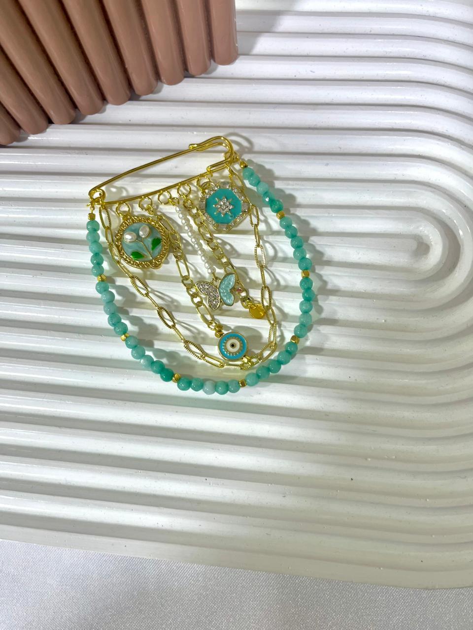 Pistachio pin