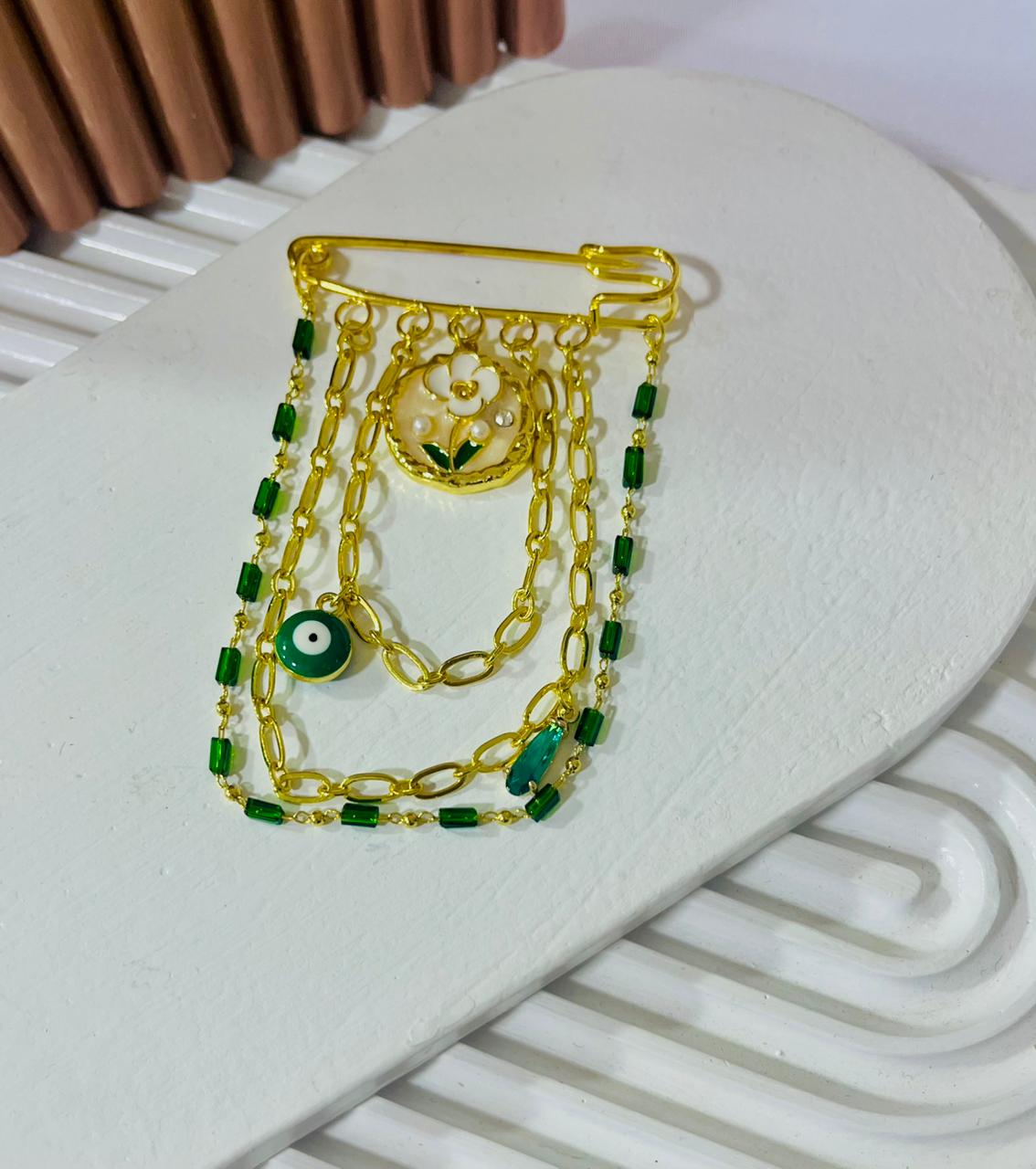Greens pin
