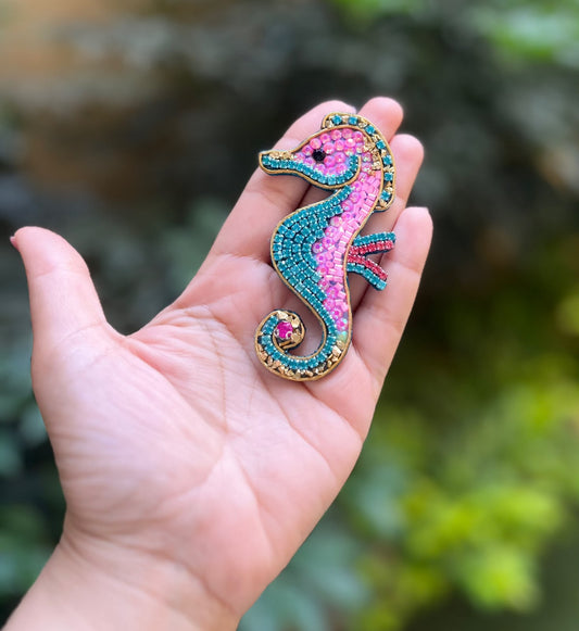 Seahorse Beaded Magnetic pin