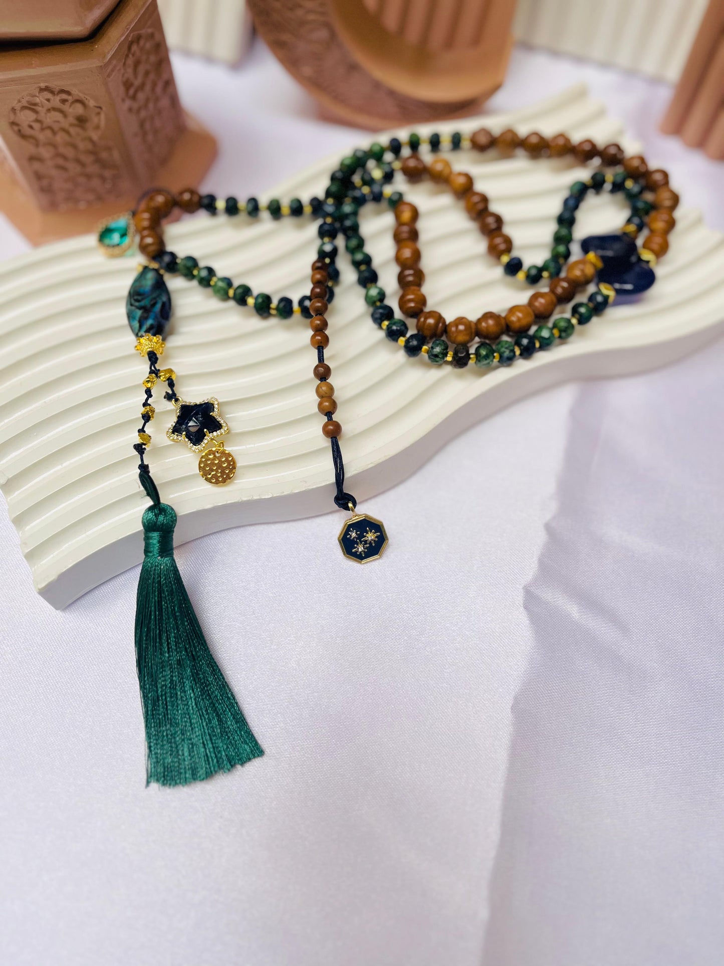 Wooden Harmony (تناغم الخشب)