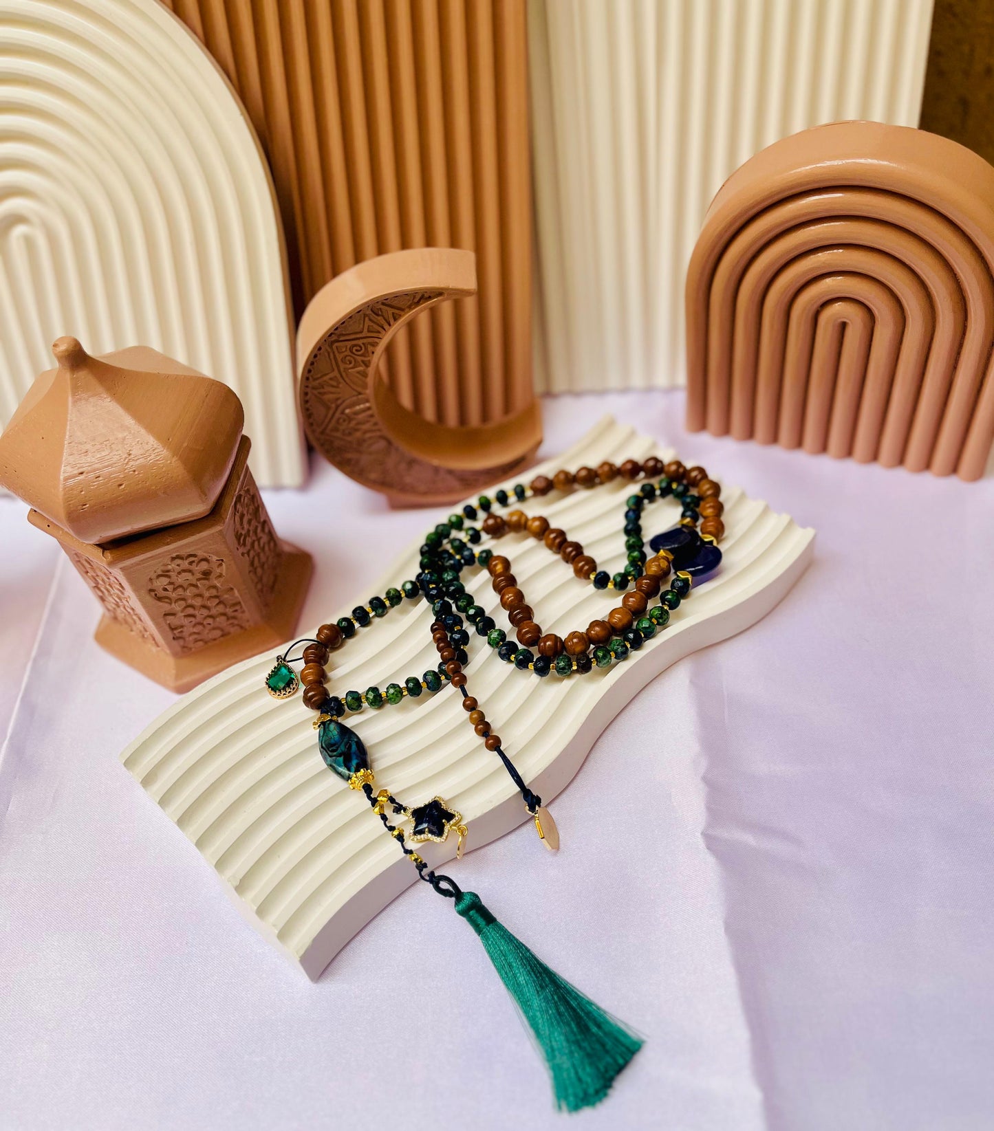 Wooden Harmony (تناغم الخشب)