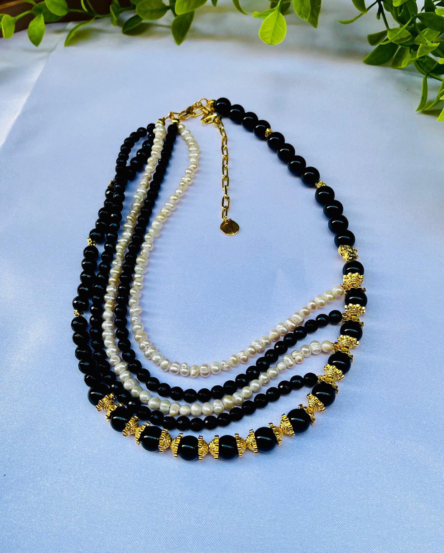 "ليالي" (Layali)