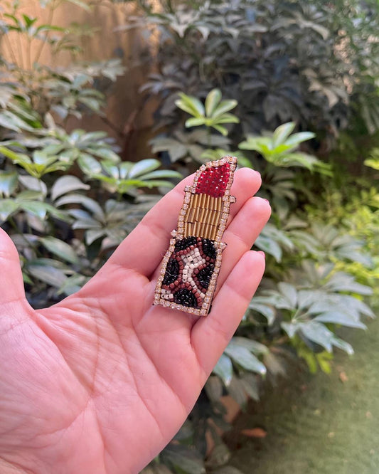 Golden Glam Lipstick Brooch